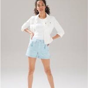 White House black market pret a play shorts. Size 12. Great condition.